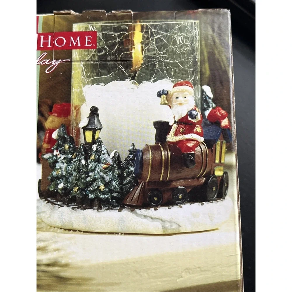 Living Home Holiday Scene‎ Decorative Hurricane Lamp With Candle Train Santa New